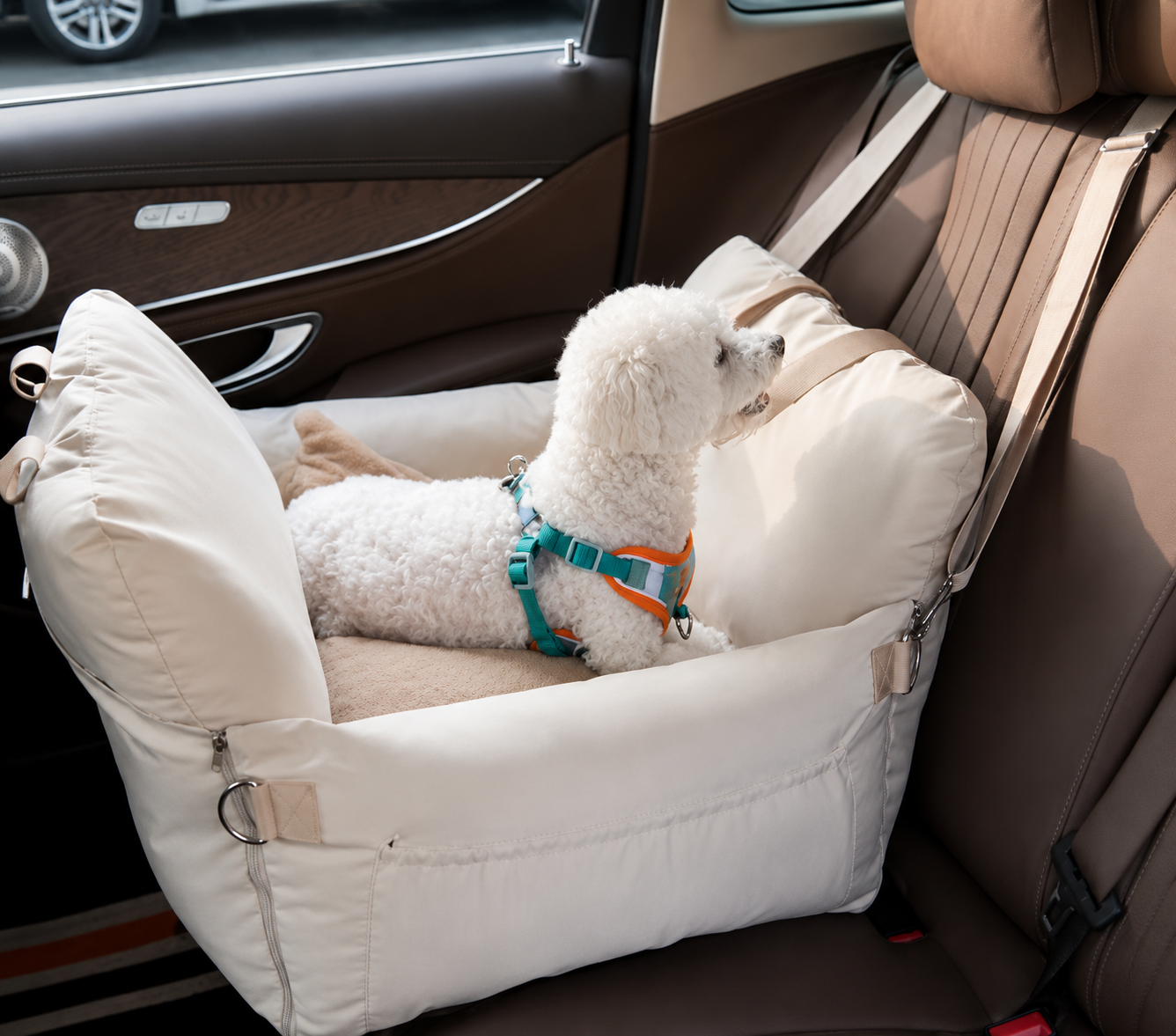 Siège Auto Confort & Sécurité pour Chien en Lin